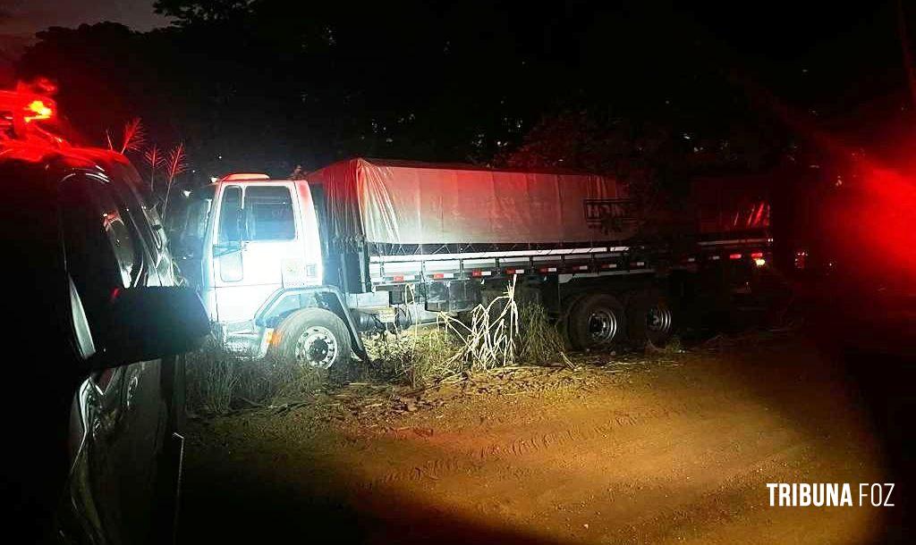 BPFRON apreende caminhão carregado com cigarros em Marechal Cândido Rondon