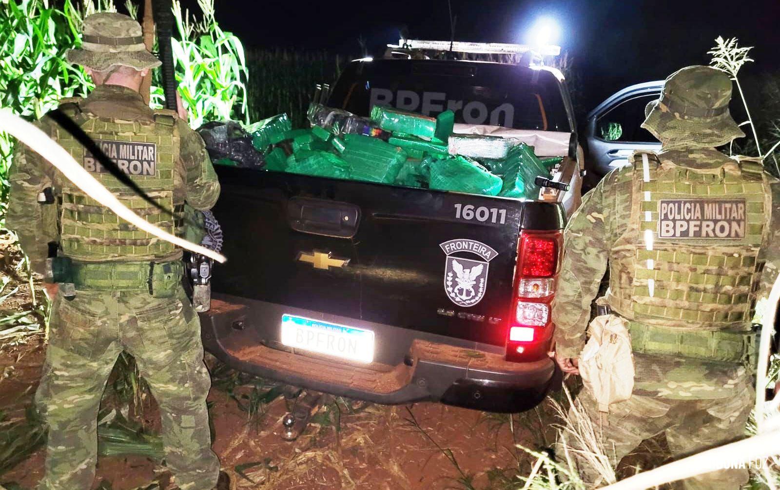 BPFRON e Polícia Federal apreende 741 Kg de maconha em Guaíra