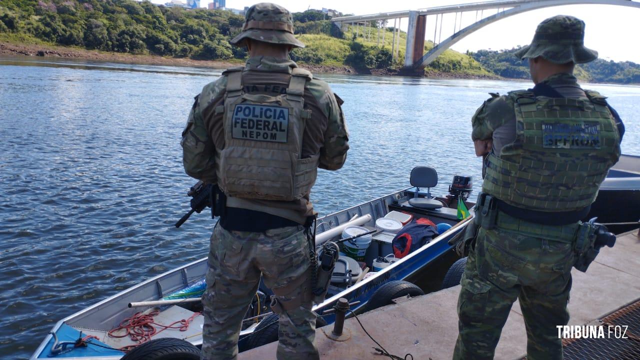 PF resgata pescadores e recupera motor de embarcação roubado no Rio Paraná