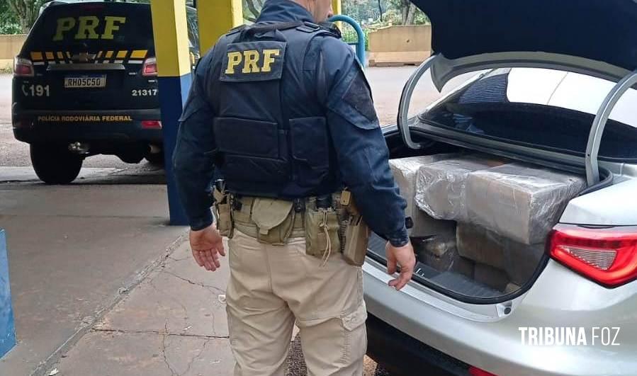 PRF prende condutor com 285 Kg de maconha transportado em veiculo locado em Céu Azul 