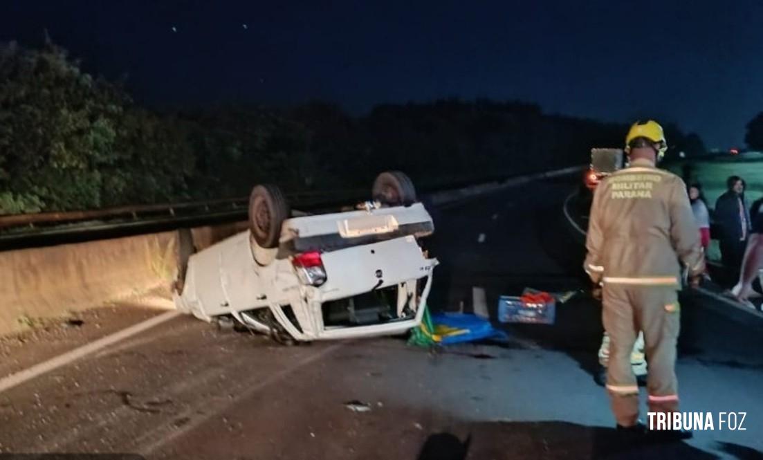 Capotamento é registrado na BR-277 durante a madrugada em São Miguel do Iguaçu