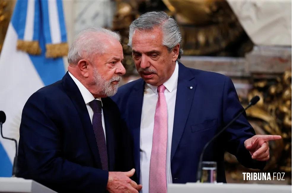 Lula recebe Alberto Fernández nesta segunda e deve discutir apoio econômico à Argentina