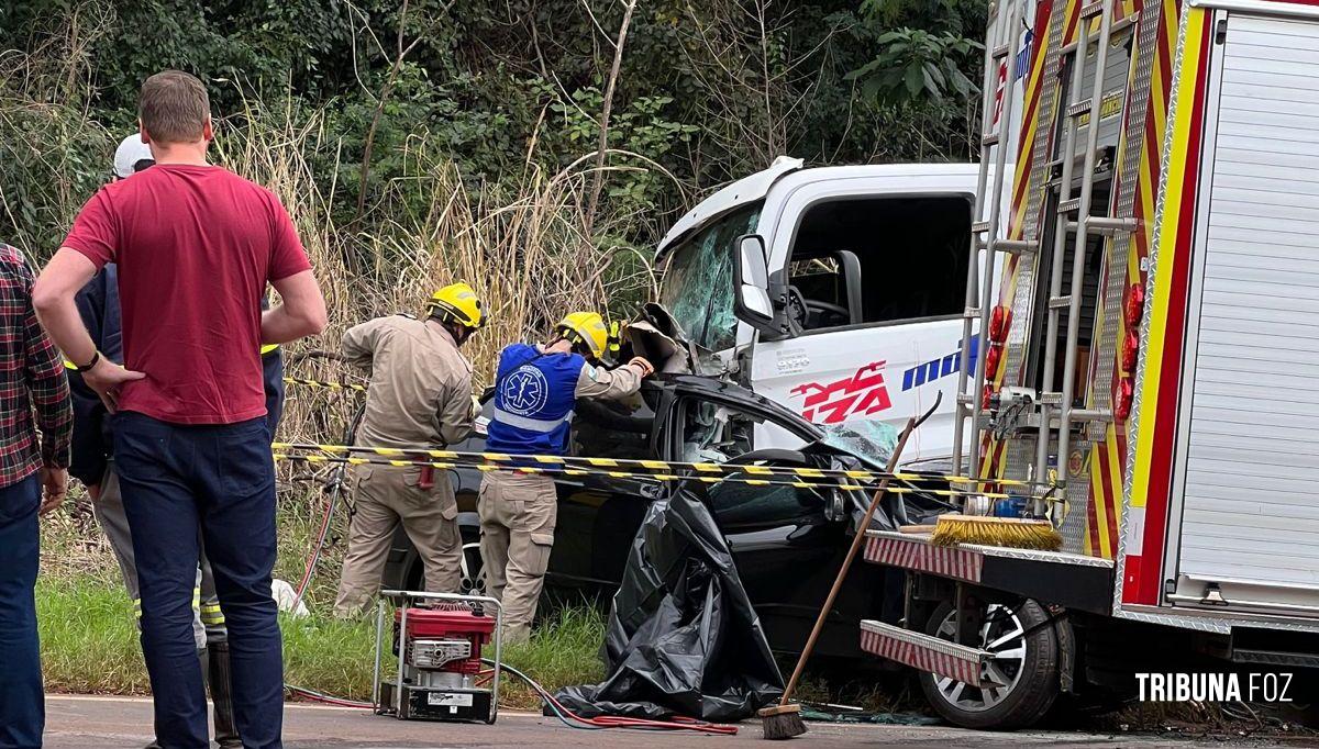 Pai e filho de cinco anos perdem a vida em um grave acidente em Serranópolis do Iguaçu