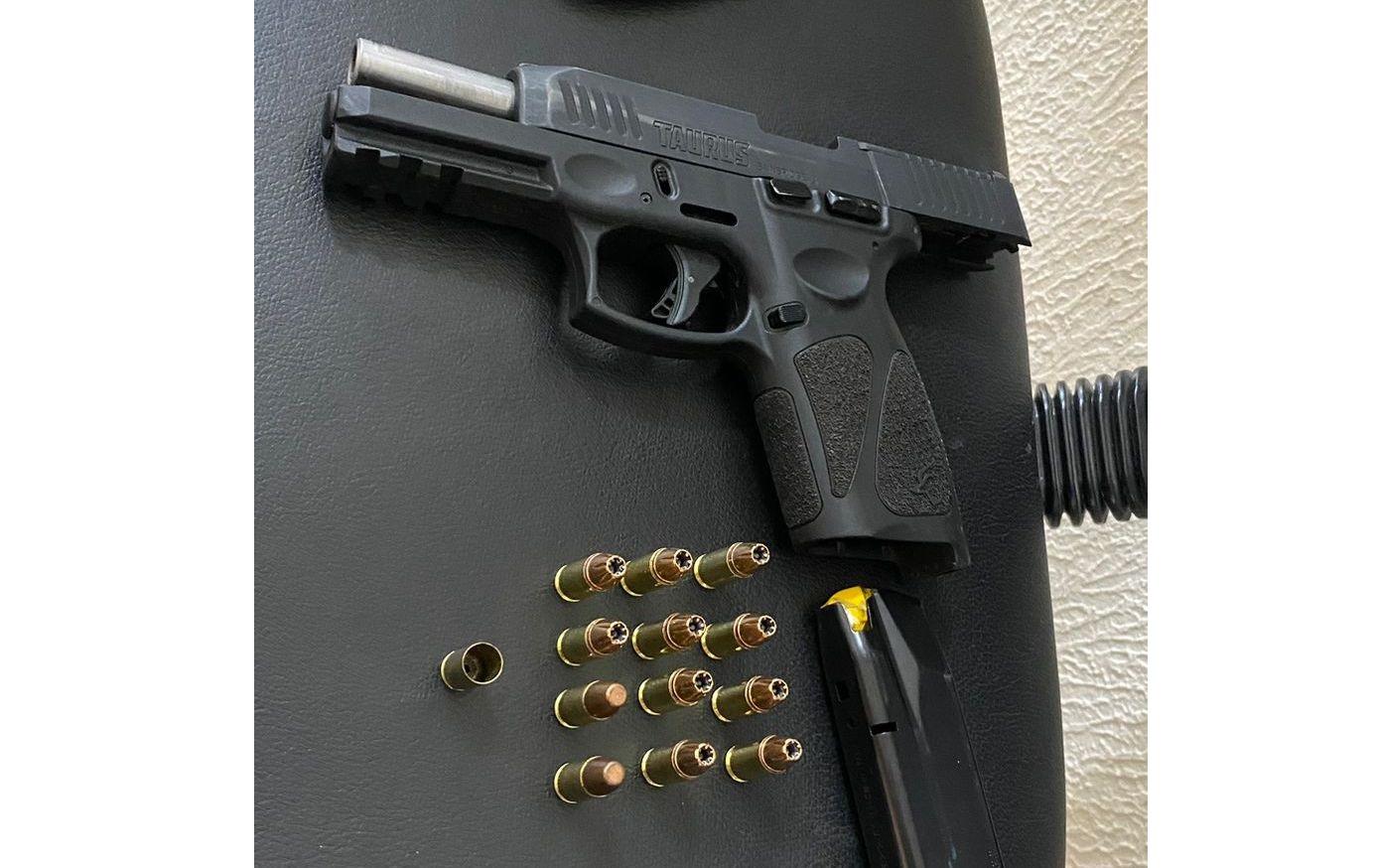 PM prende homem que portava uma pistola 9mm no Bairro Portal da Foz