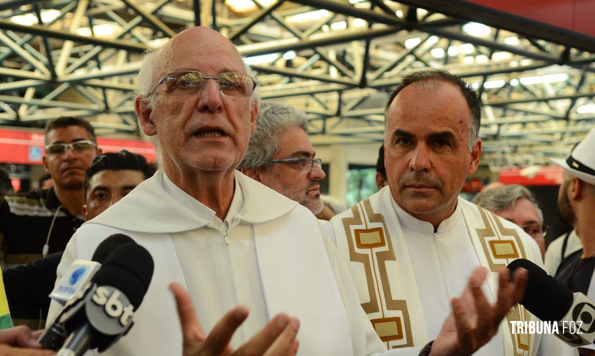 Direitos Humanos cobra apuração de ameaças ao padre Júlio Lancellotti