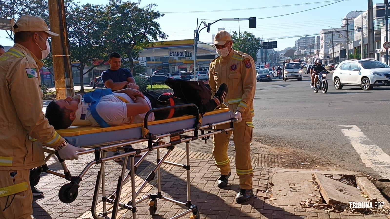 Siate socorre motociclista após colisão na Vila Portes