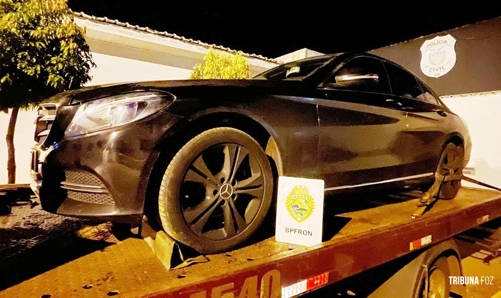 BPFRON apreende carro carregado com drogas em São Miguel do Iguaçu BPFRON apreende carro carregado com drogas em São Miguel do Iguaçu