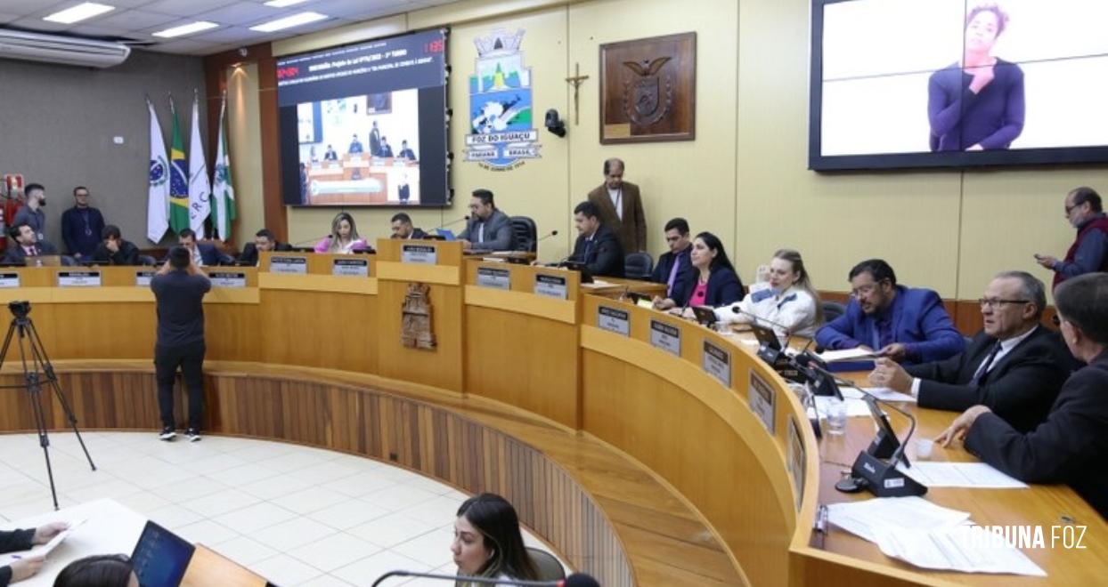 Câmara de Foz do Iguaçu abre CPI do Transporte Coletivo 