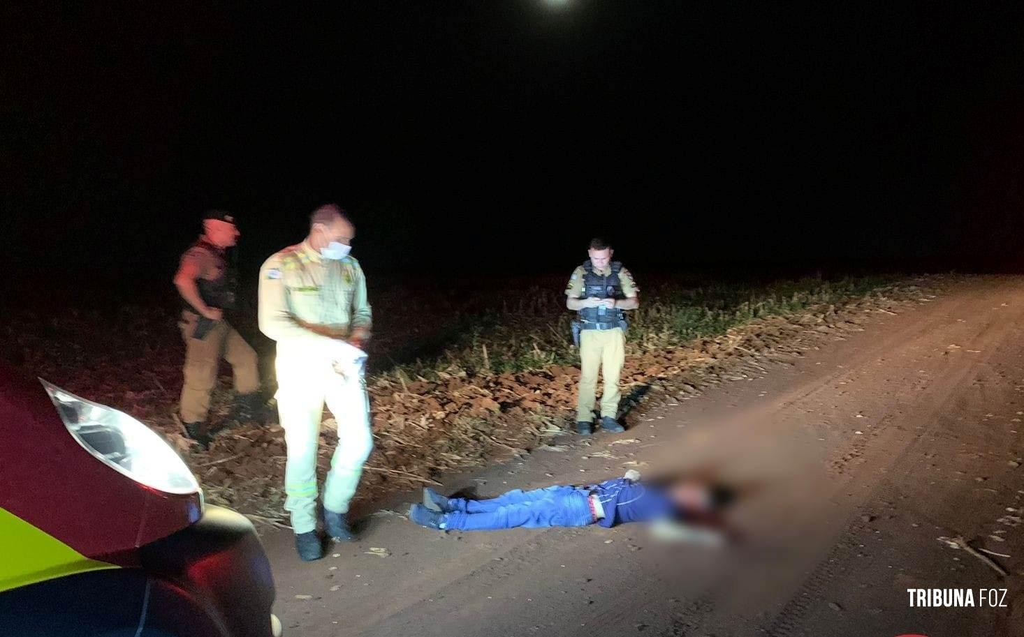 Jovem é encontrado morto com vários tiros na cabeça na área rural entre Foz e Santa Terezinha de Itaipu 