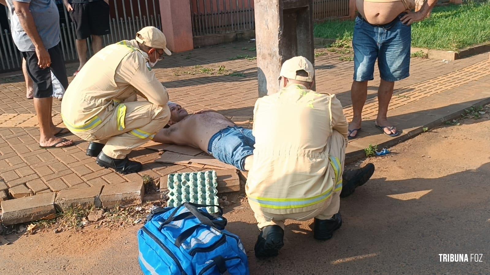 Motociclista é socorrido pelo Siate após queda de moto no Jardim Guaíra