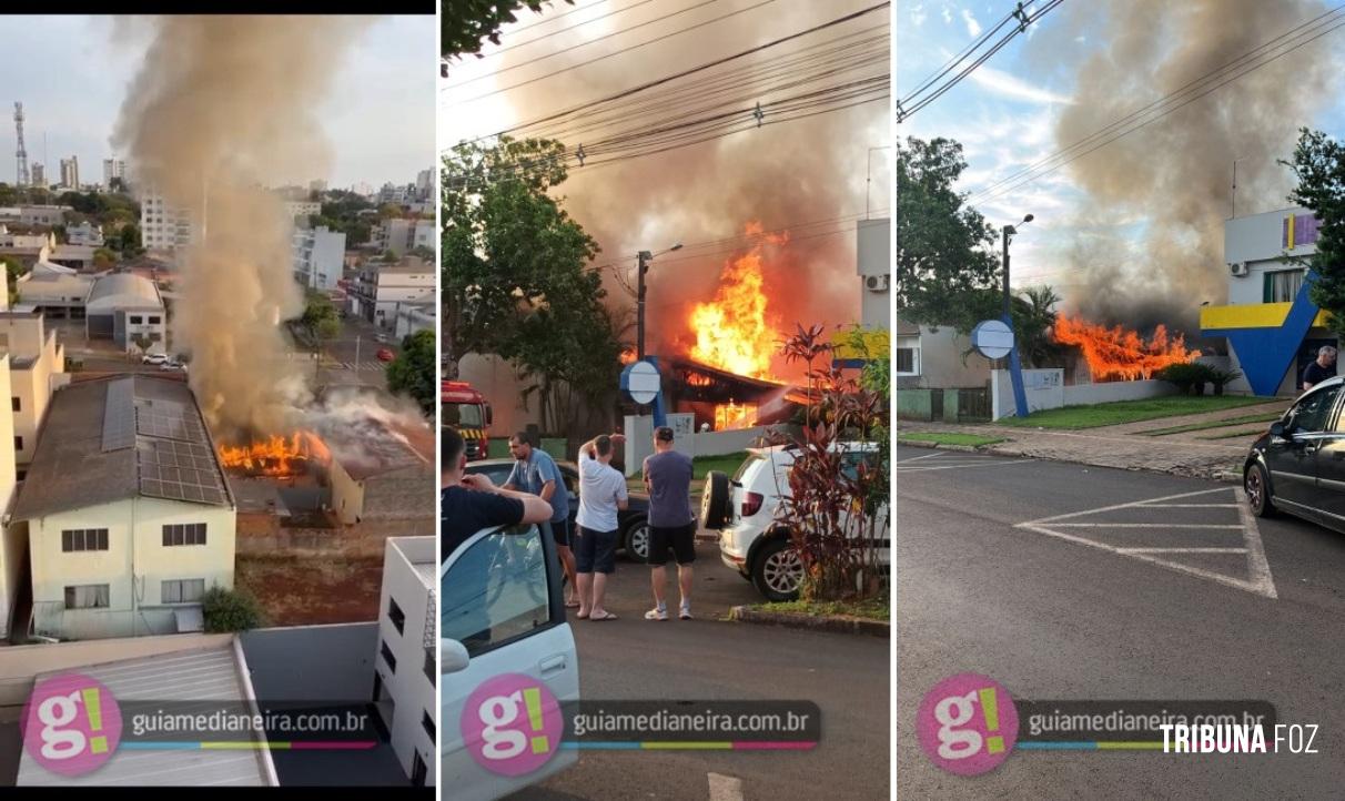 Incêndio de grandes proporções destrói residência no centro de Medianeira