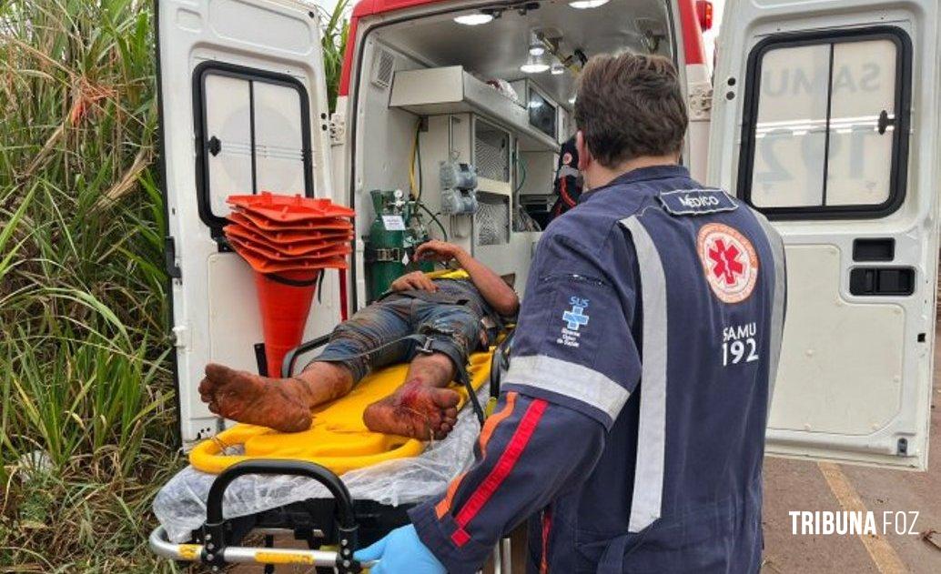 Motociclista abandona garupa ferido após queda no interior de Santa Helena