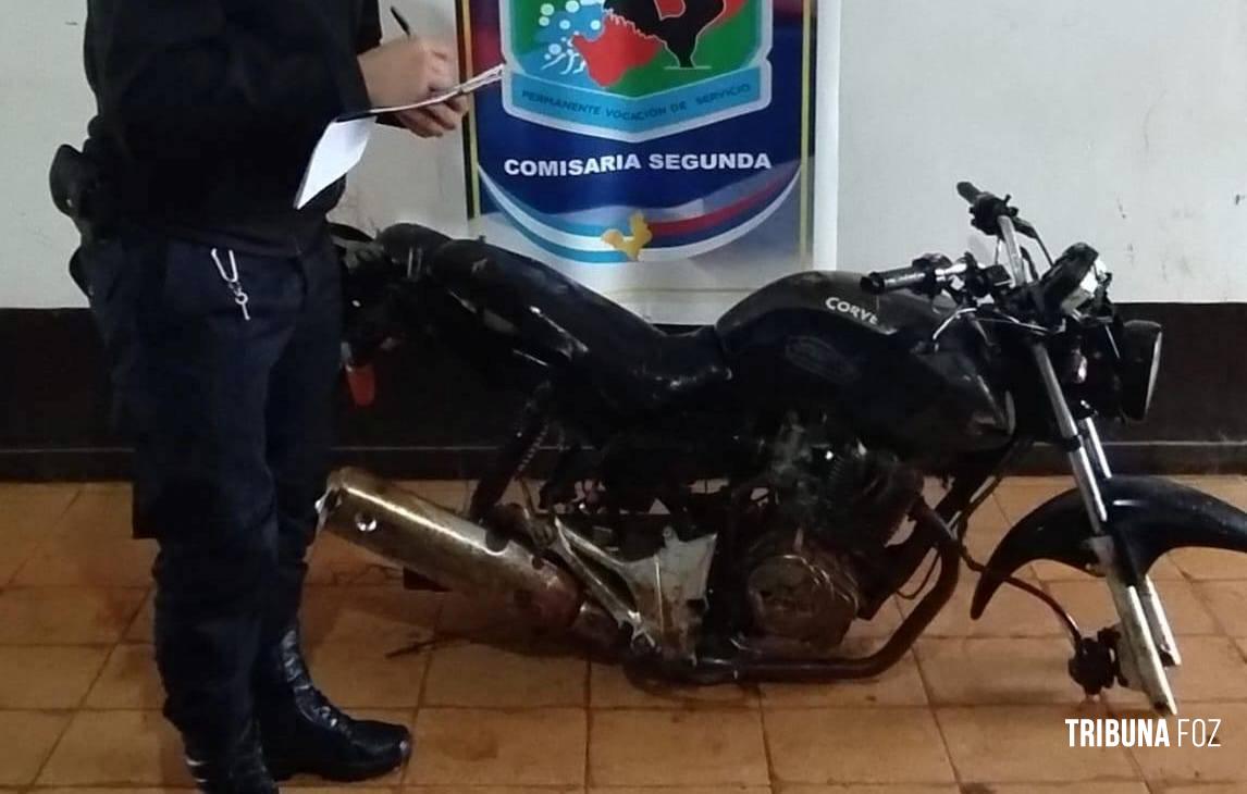 Policia Argentina recupera motocicleta roubada em Puerto Iguazu