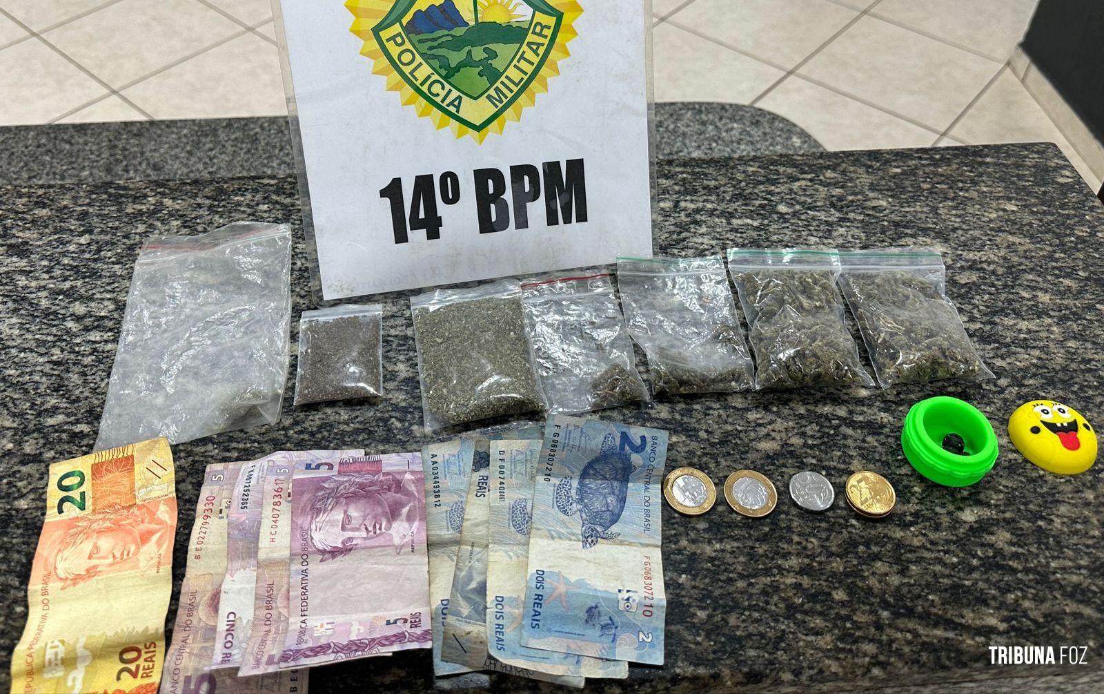 PM apreende drogas e detém duas pessoas com maconha e haxixe no centro de Foz do Iguaçu