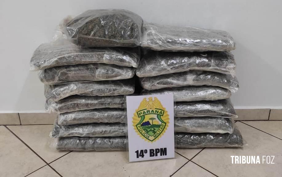 CHOQUE apreende 15 Kg de maconha, tipo capulho no centro de Foz do Iguaçu