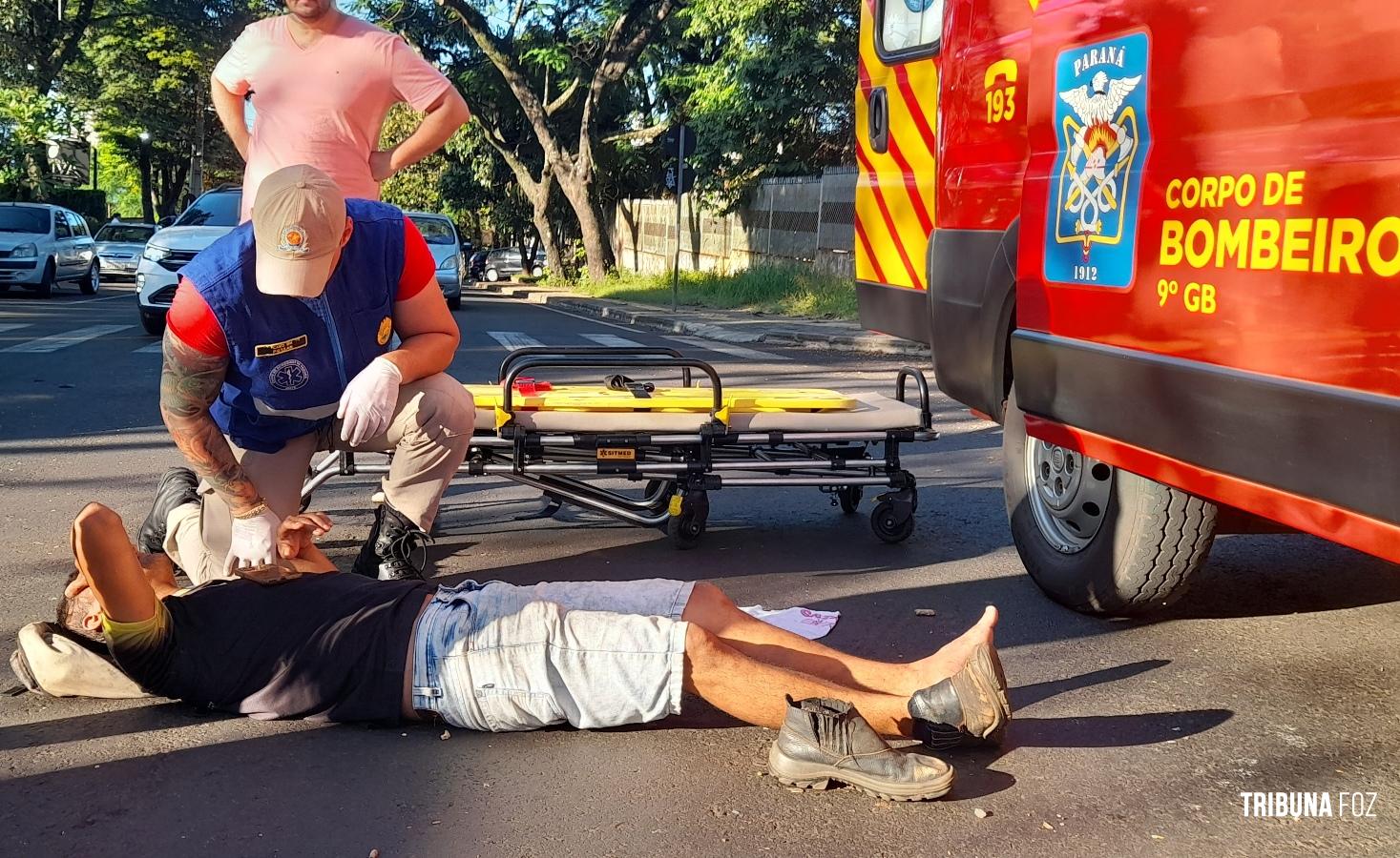 Motociclista é socorrido pelo Siate após colisão no Boicy