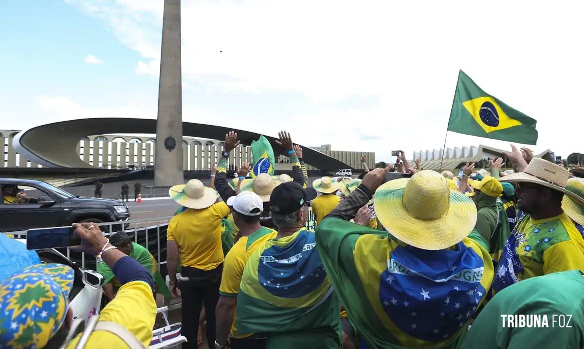 Forças Armadas tem responsabilidade política por 8/1, diz pesquisador