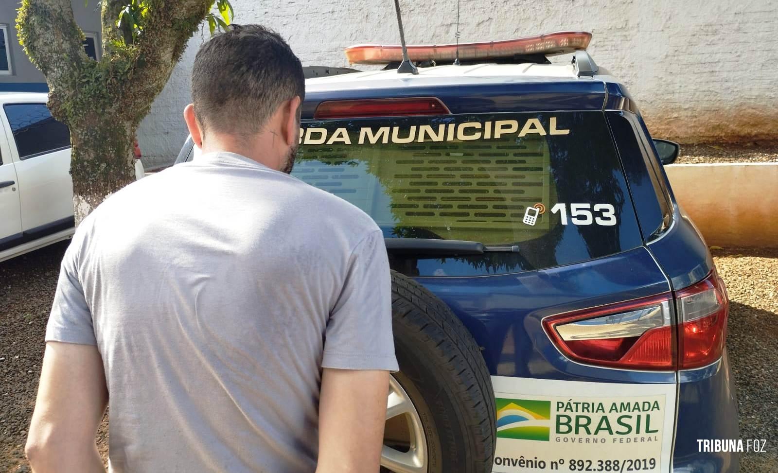 Guarda Municipal cumpre mandado de prisão no centro de Foz do Iguaçu