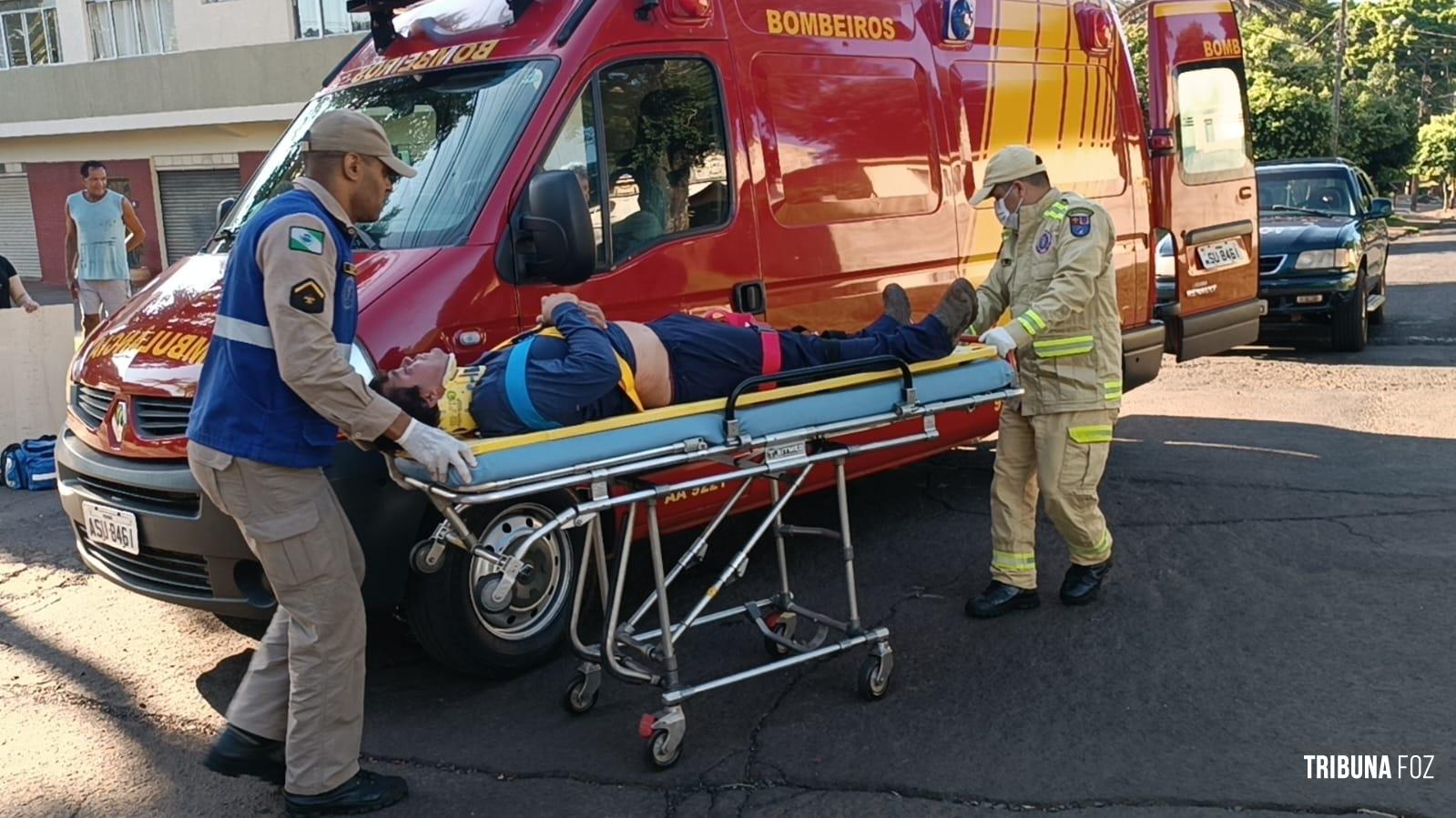 Motociclista é socorrido pelo Siate após colisão no Bairro Jardim América 