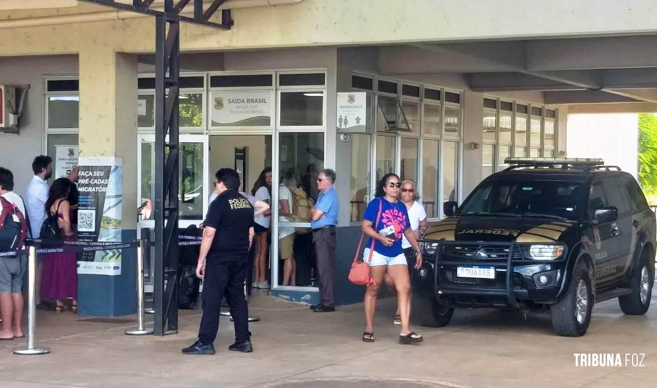 Policia Federal cumpre mandado de prisão na Aduana da Ponte Tancredo Neves