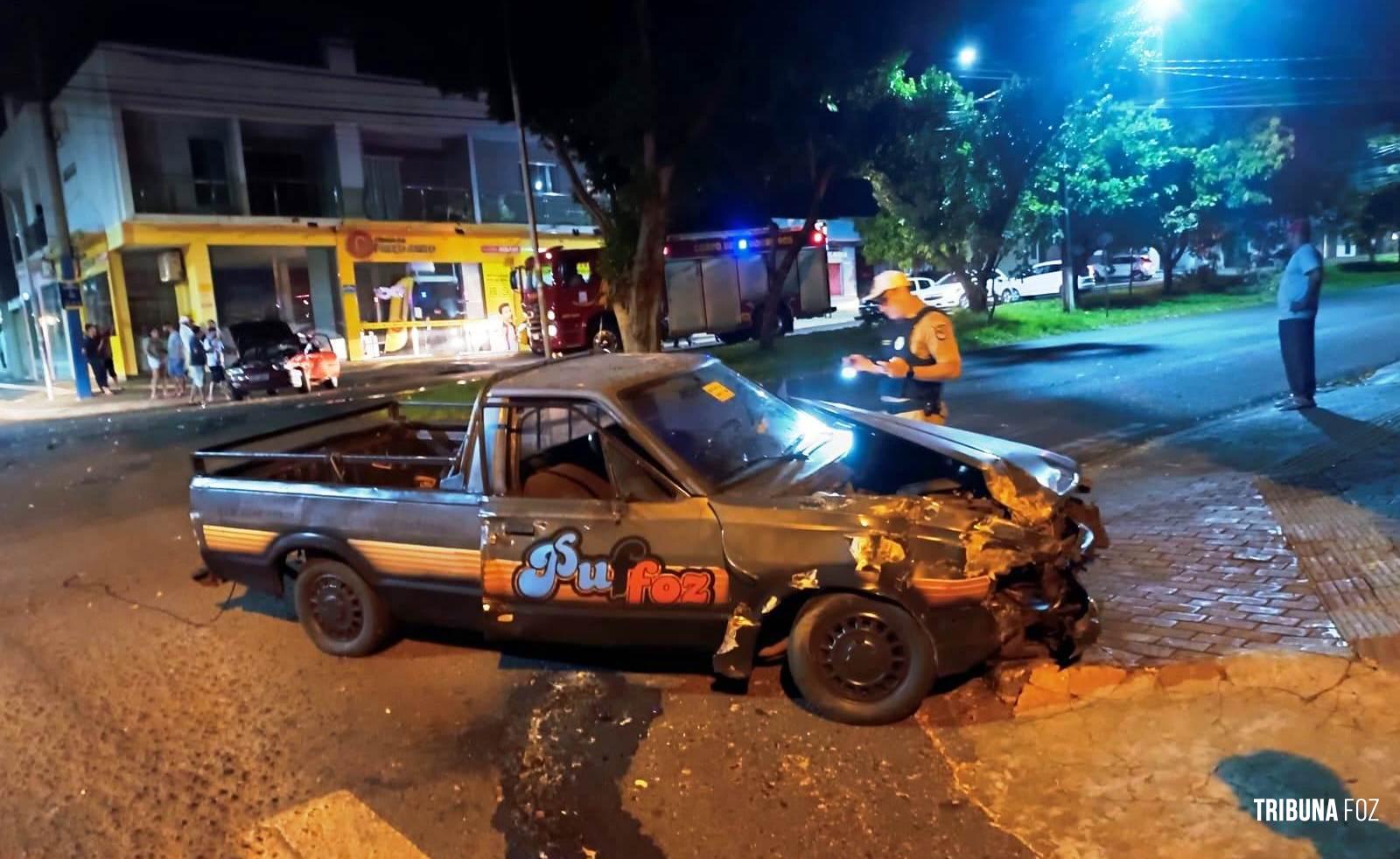 SIATE e SAMU socorrem cinco vítimas após colisão na Av. Jules Rimet