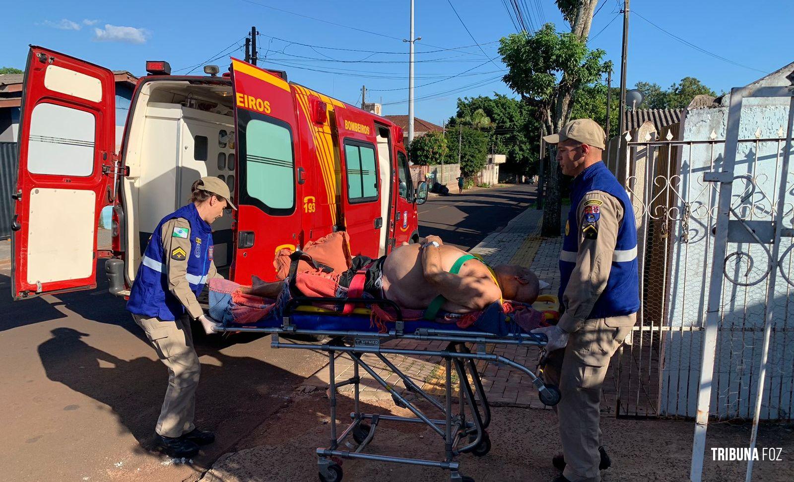 Idoso sofre queda e é socorrido pelo Siate no Bairro Morumbi