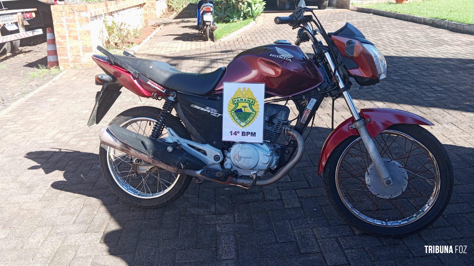 PM recupera motocicleta na região central da cidade de Foz do Iguaçu