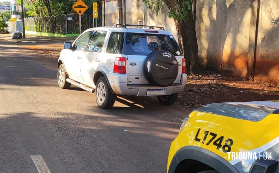 Policia Militar recupera veículo roubado no Bairro Três Bandeiras