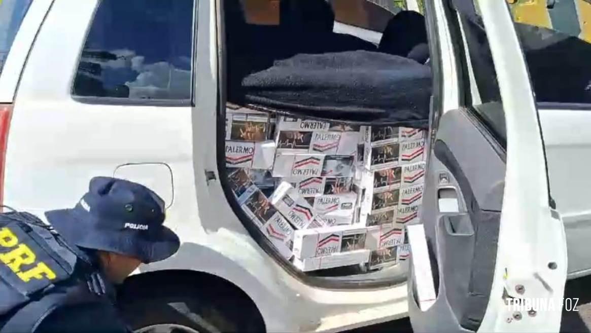 PRF apreende carro lotado de cigarros contrabandeados em Céu Azul