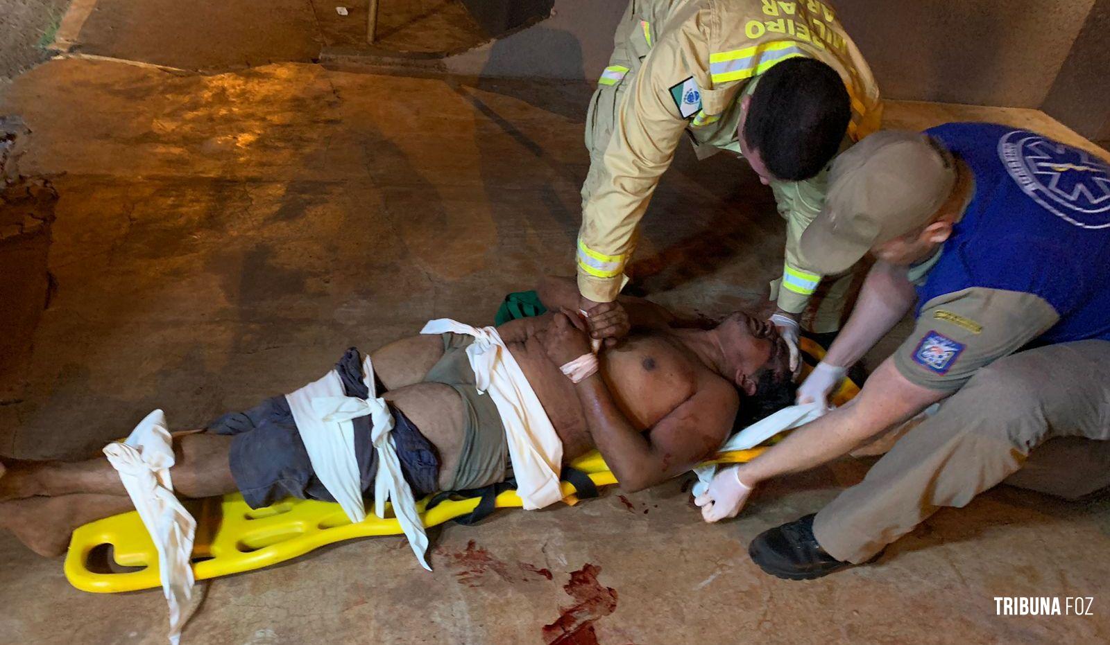 Homem leva três facadas nas costas e é socorrido pelo Siate na Gleba Guarani 