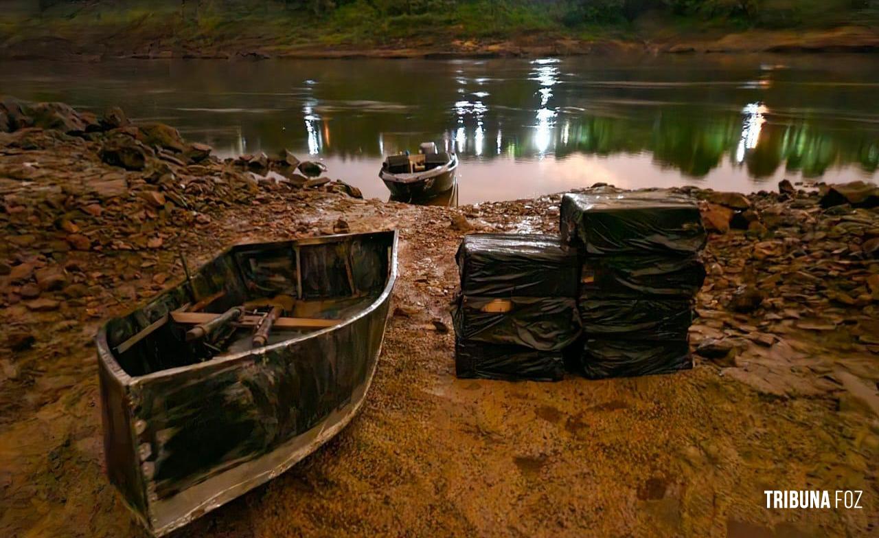 Policia Federal apreende embarcação com cigarros contrabandeados no Rio Paraná