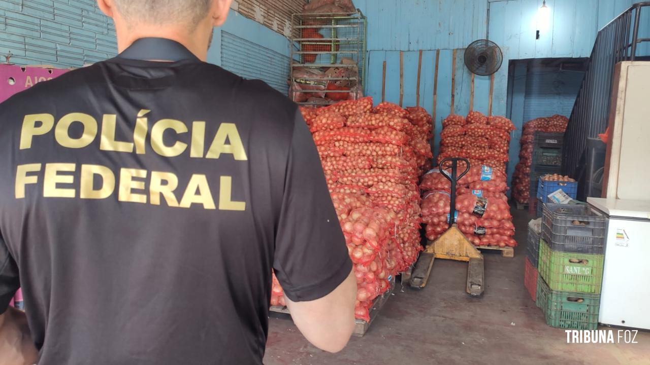 Policia Federal apreende mais de 6 toneladas de alimentos contrabandeados em Foz do Iguaçu