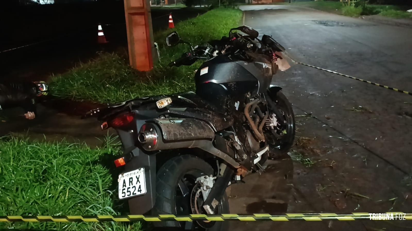 Motociclista morre após colidir contra poste na Av. Silvio Américo Sasdelli