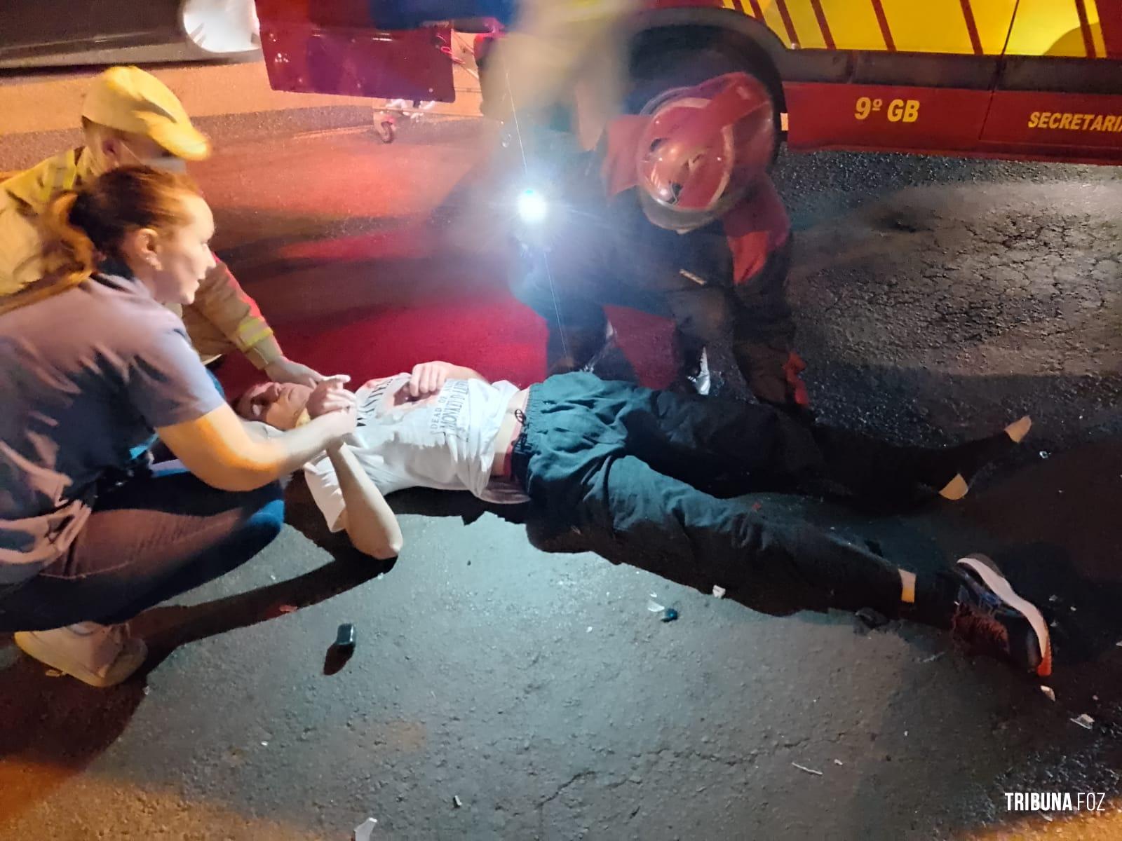 Siate socorre dois motociclistas após colisão frontal no Bairro Três Lagoas