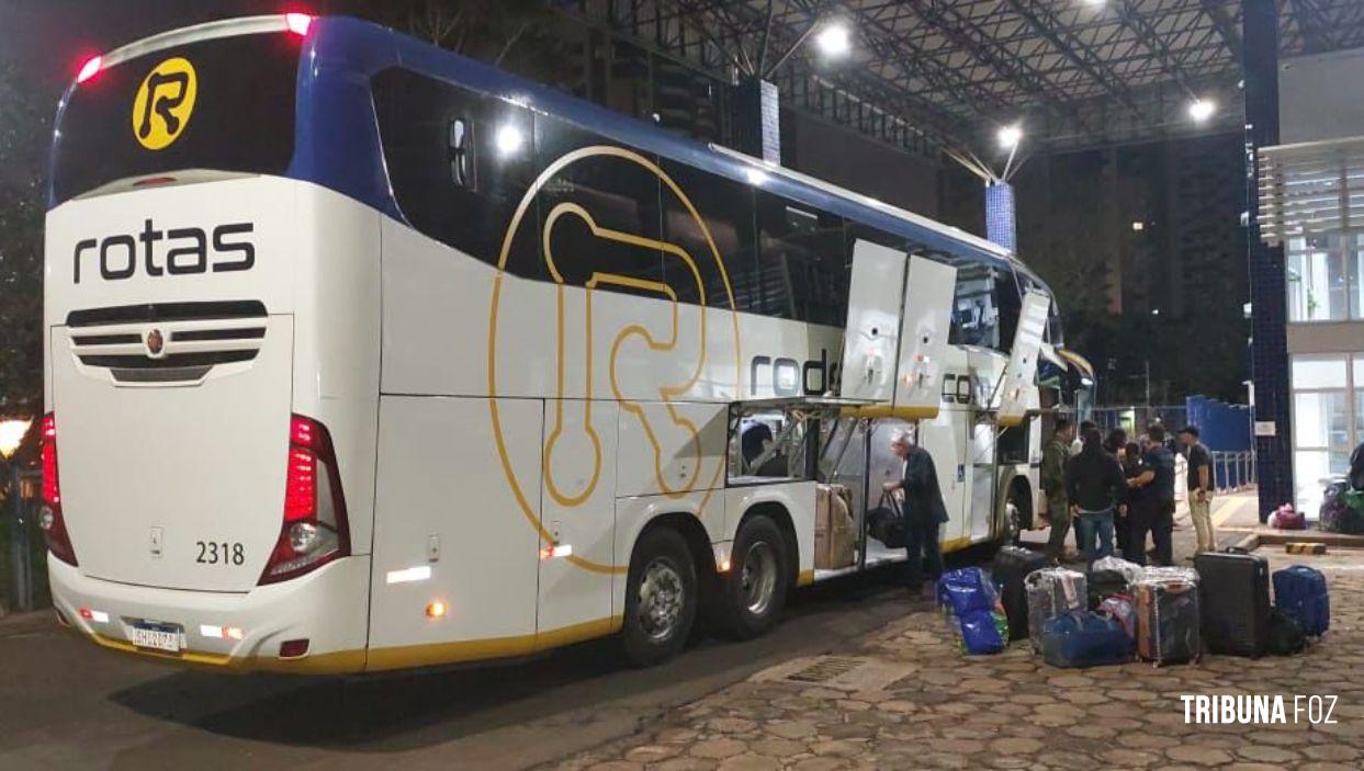 BPFRON apreende mercadorias estrangeiras em ônibus em São Miguel do Iguaçu