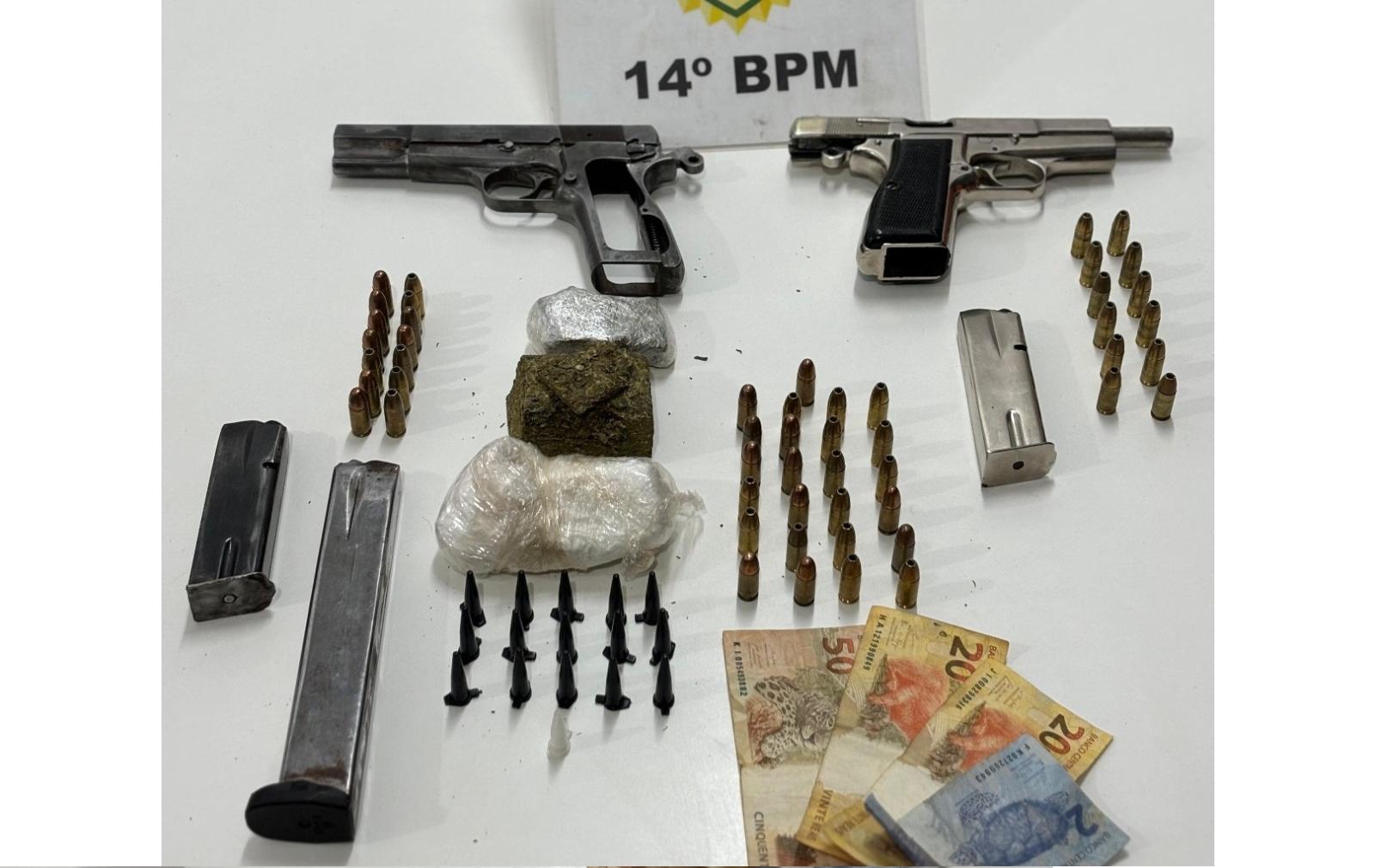 PM prende homem com duas pistolas e entorpecentes no Jardim Universitário