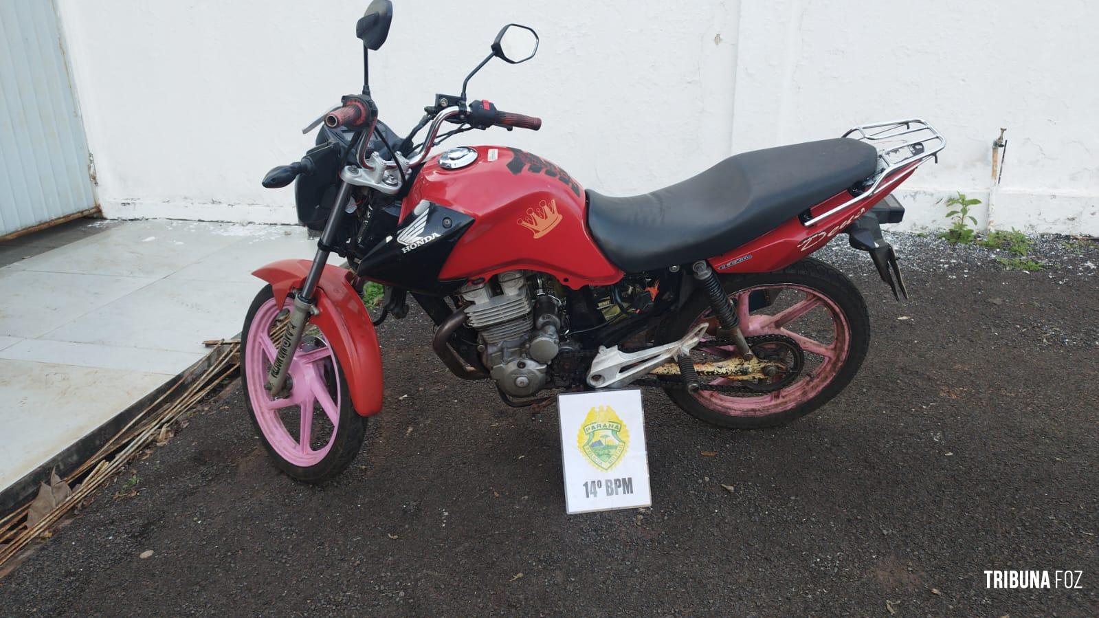 Policia Militar recupera motocicleta furtada na Vila Portes