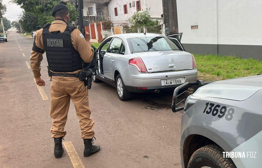 ROTAM recupera veículo roubado no Bairro Portal da Foz