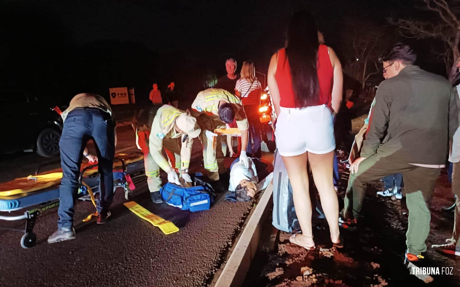 Motociclista fica gravemente ferido após colisão na Av. das Cataratas