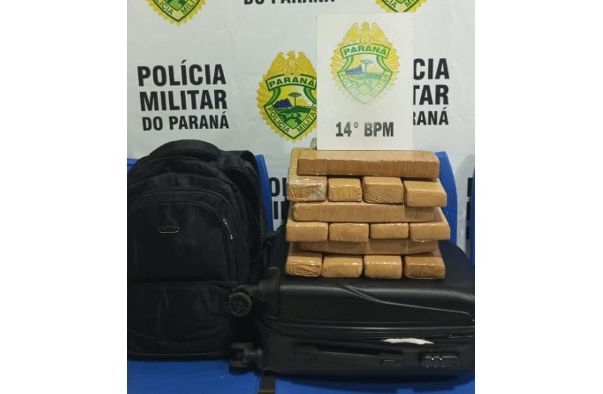 PM apreende menor com 16 Kg de maconha em ônibus intermunicipal em Medianeira 