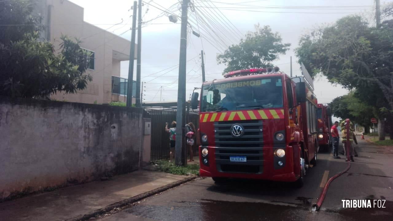 Bombeiros interveem em incêndio residencial no Jardim São Paulo