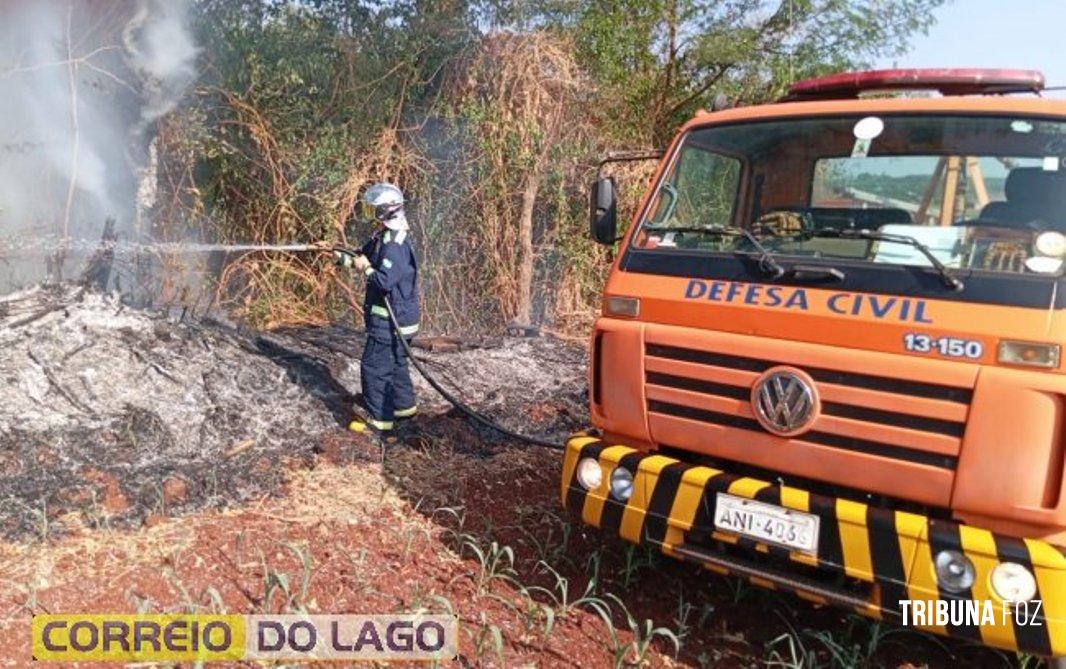 Incêndio ambiental em distrito de Santa Helena é controlado por Bombeiros e Defesa Civil