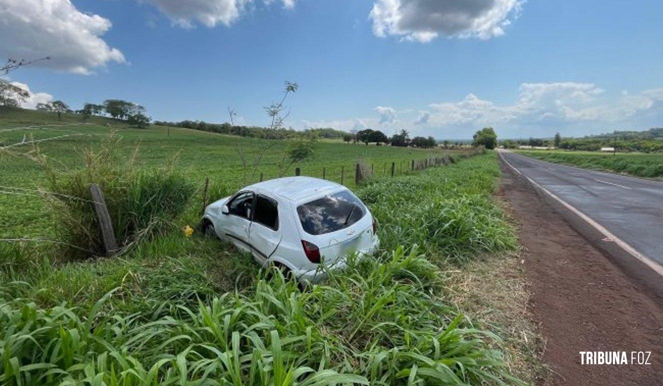 Mulher fica ferida após capotamento em Santa Helena