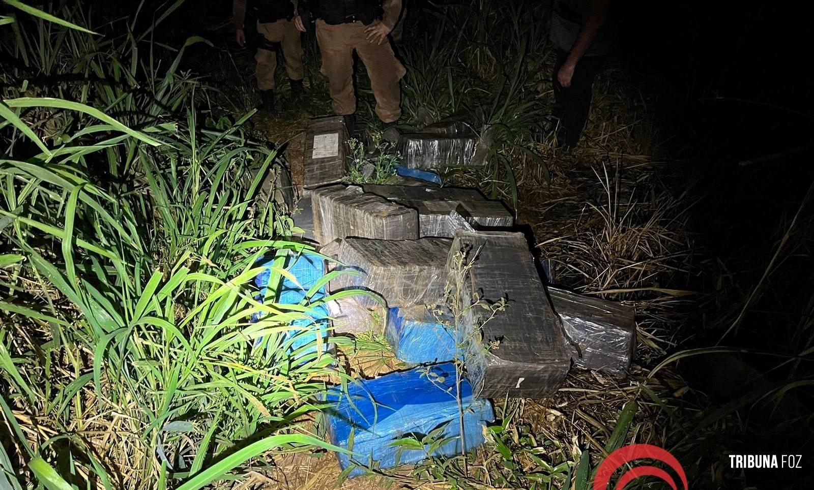 Militares da ROTAM apreende maconha em ação no Jardim Jupira 