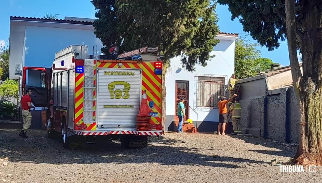 Principio de incêndio na Vila Yolanda mobiliza o Corpo de Bombeiros