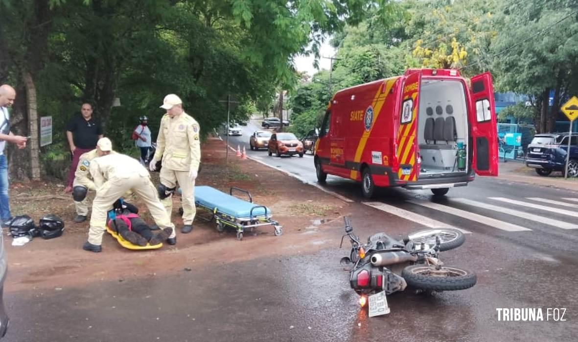 Motociclista é socorrido pelo Siate na Vila Yolanda