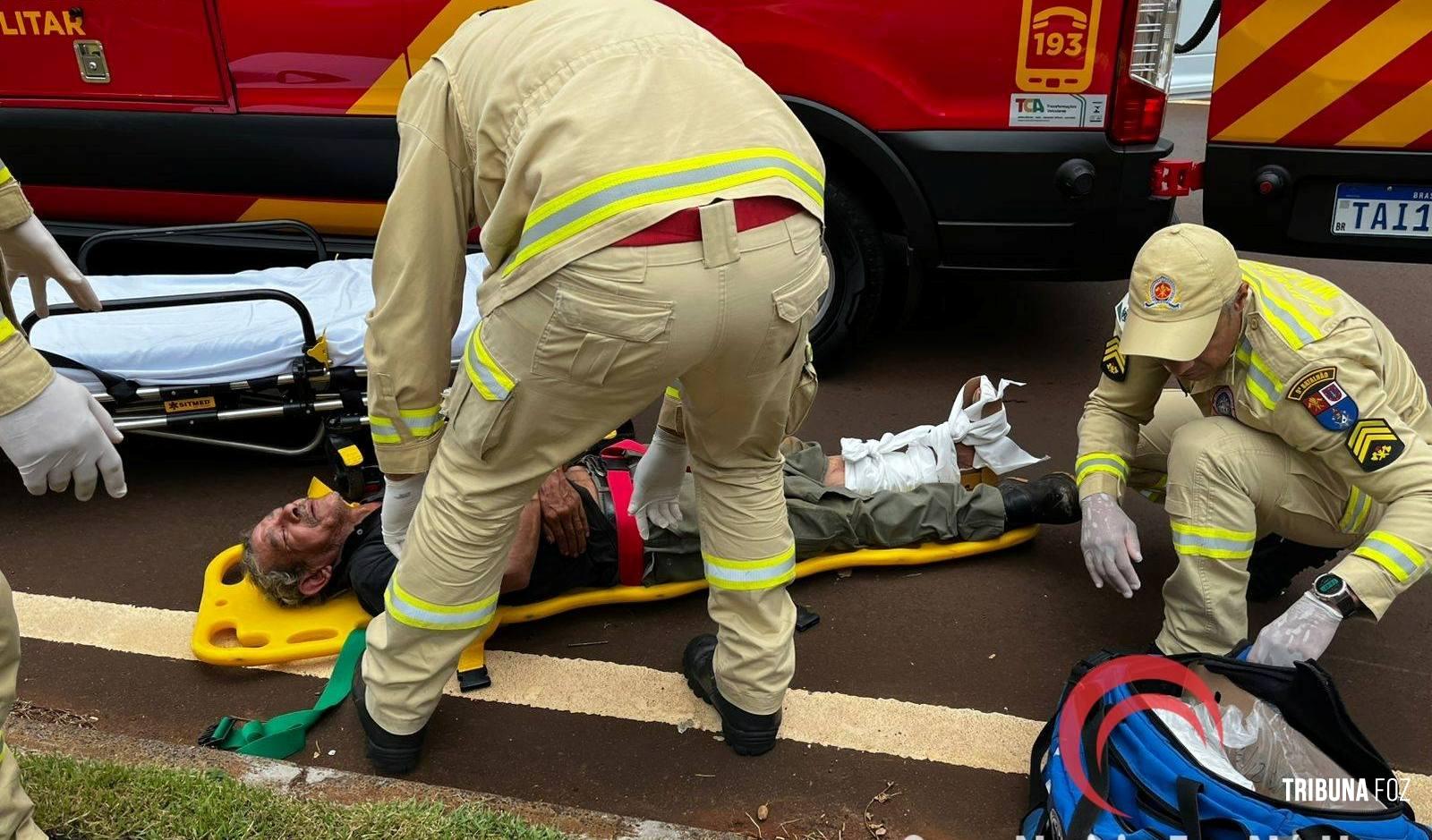 Acidente entre duas motos no bairro Cidade Nova deixa dois feridos Acidente entre duas motos no bairro Cidade Nova deixa dois feridos