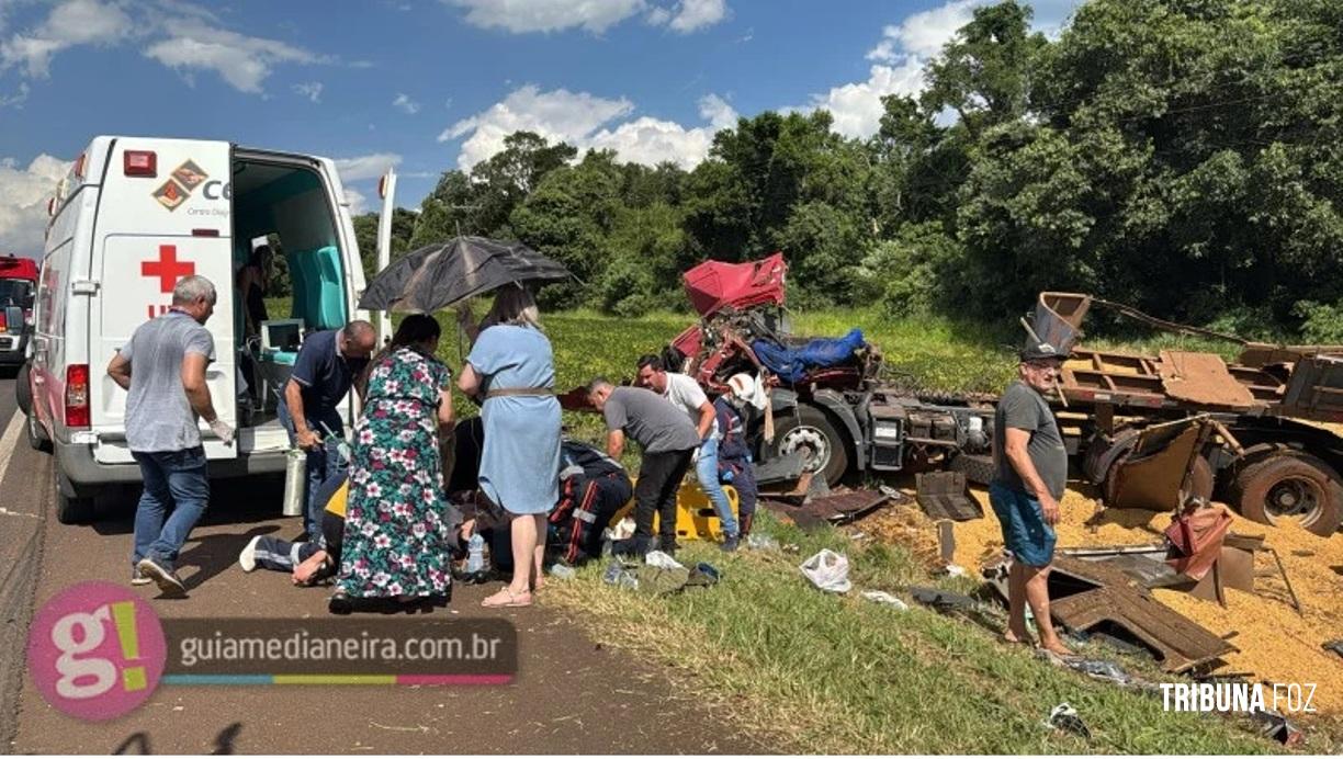 Acidente na BR-277 em Céu Azul deixa cinco pessoas feridas Acidente na BR-277 em Céu Azul deixa cinco pessoas feridas