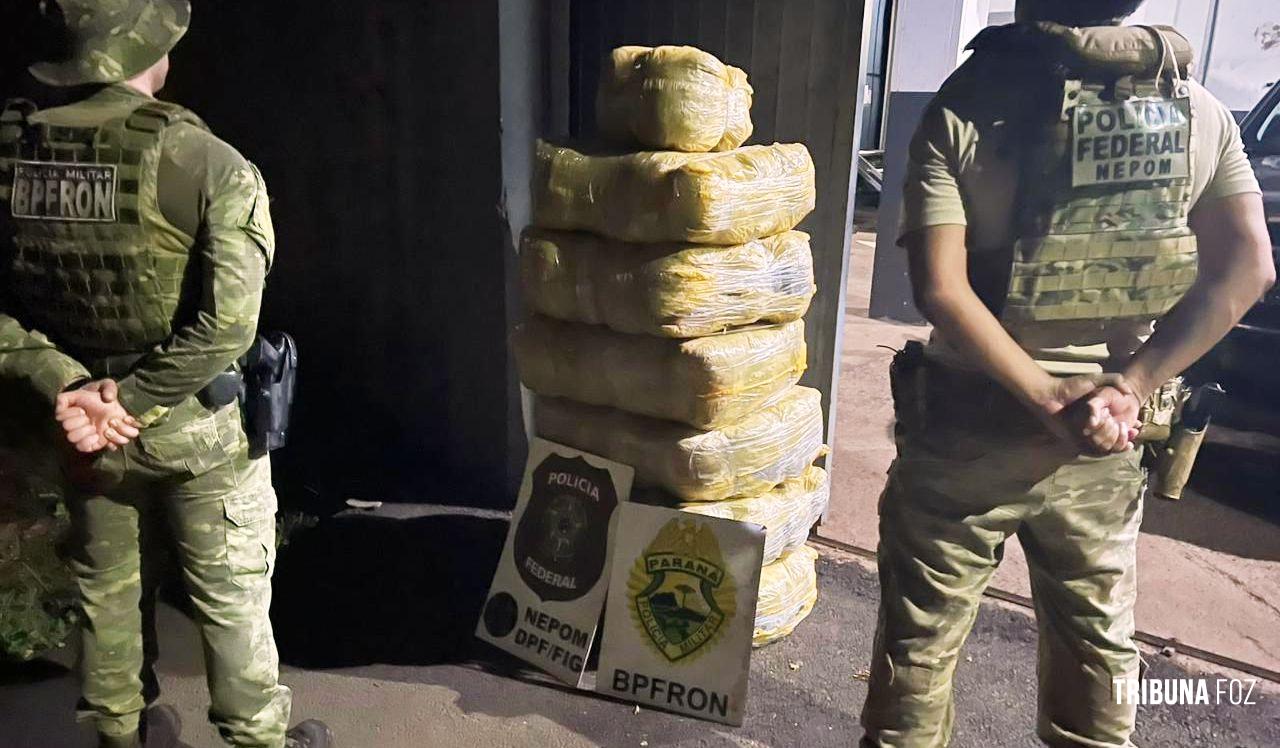 BPFRON e PF apreendem 101 Kg de maconha tipo capulho na barranca do Rio Paraná em Foz do Iguaçu BPFRON e PF apreendem 101 Kg de maconha tipo capulho na barranca do Rio Paraná em Foz do Iguaçu