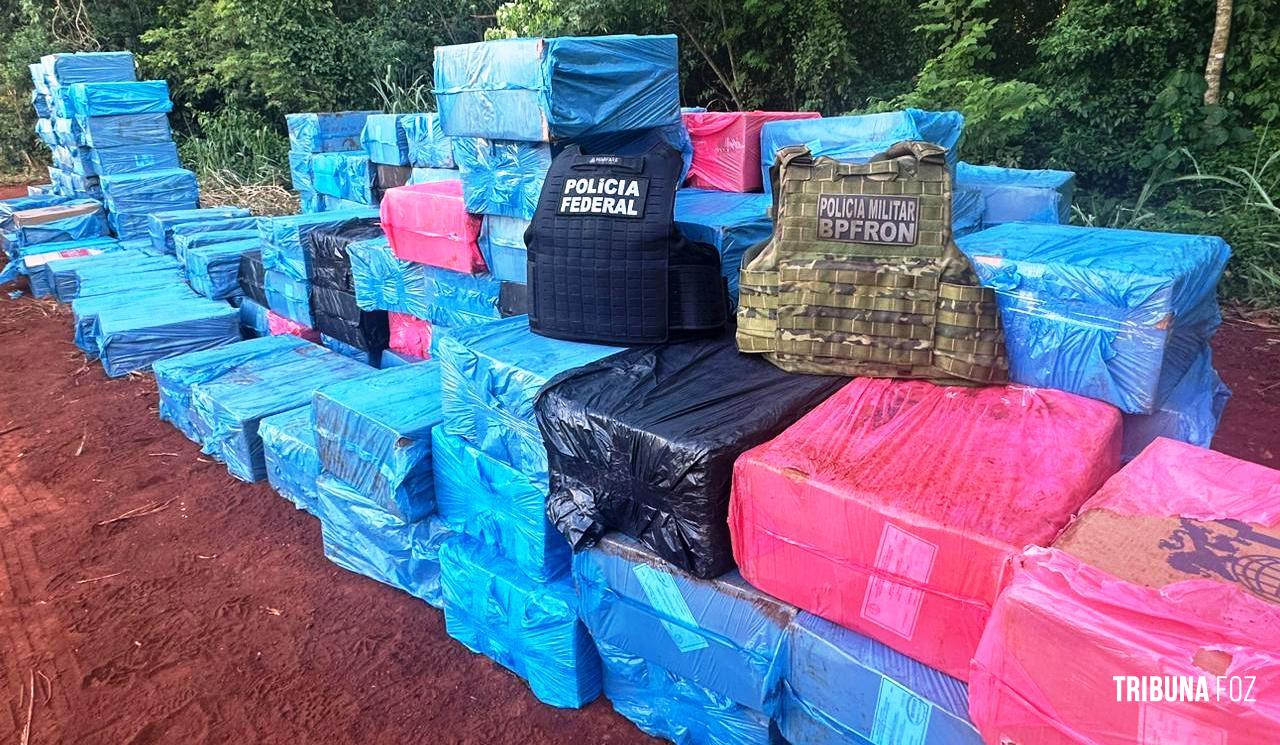 Policia Federal e PM apreendem 800 caixas de cigarros contrabandeados em São Miguel do Iguaçu Policia Federal e PM apreendem 800 caixas de cigarros contrabandeados em São Miguel do Iguaçu